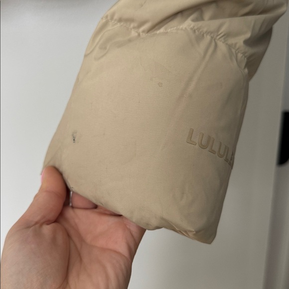 Lululemon Wunder Puff Super-Cropped Jacket Trench Size 6 - Picture 8 of 16